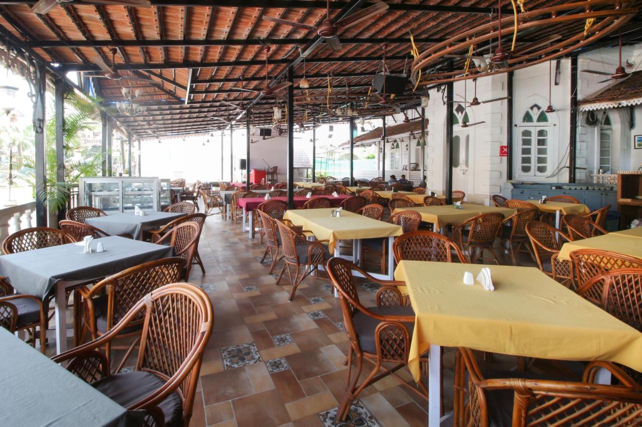 Hotel Treebo Trip La Portuguesa Candolim Exterior foto